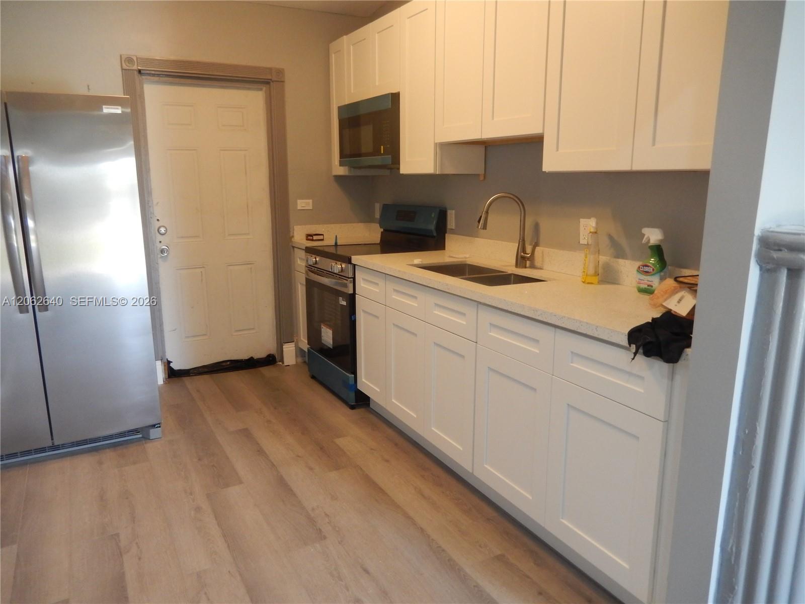 A12062640 Property Photo 2