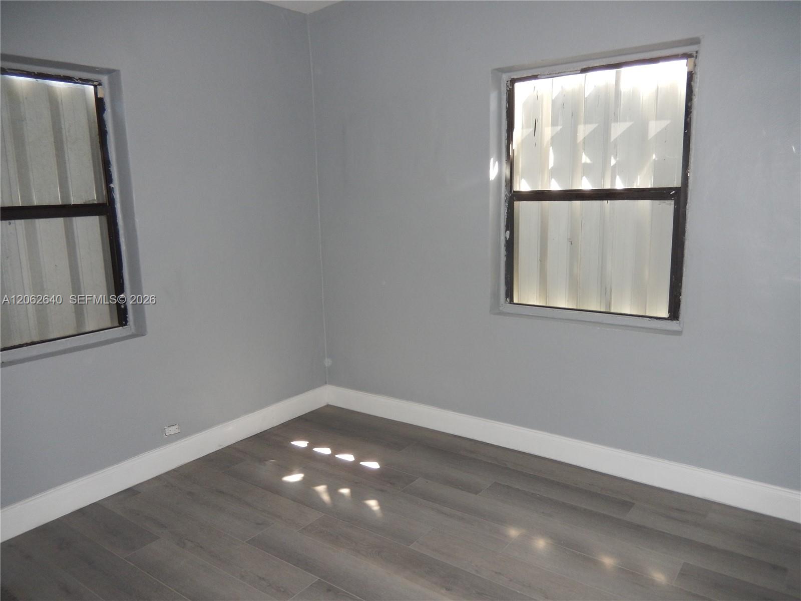 A12062640 Property Photo 9