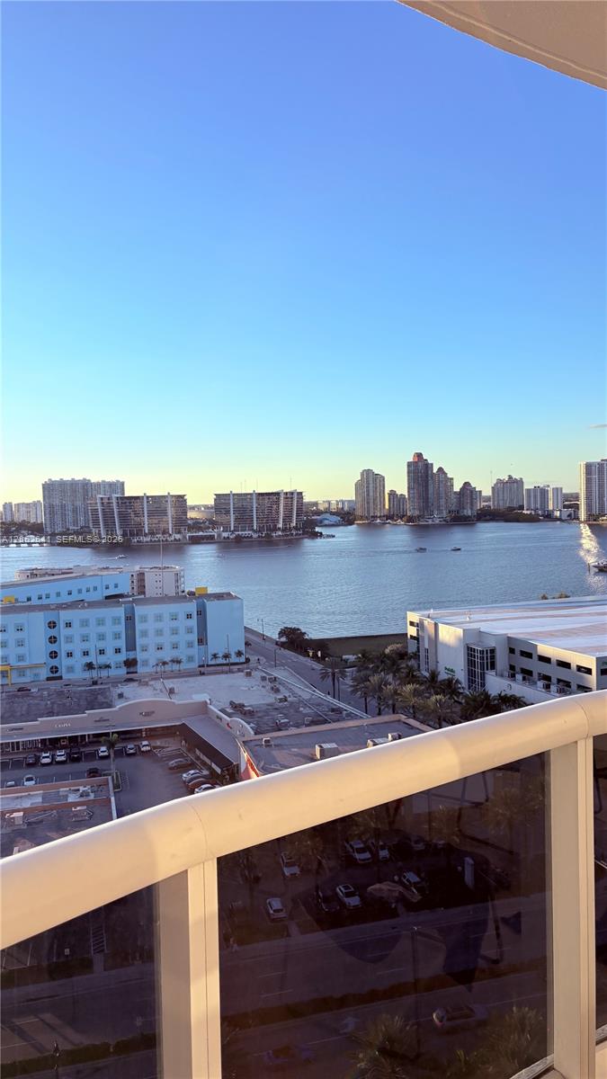 18201 Collins Avenue 1801a Property Photo 9
