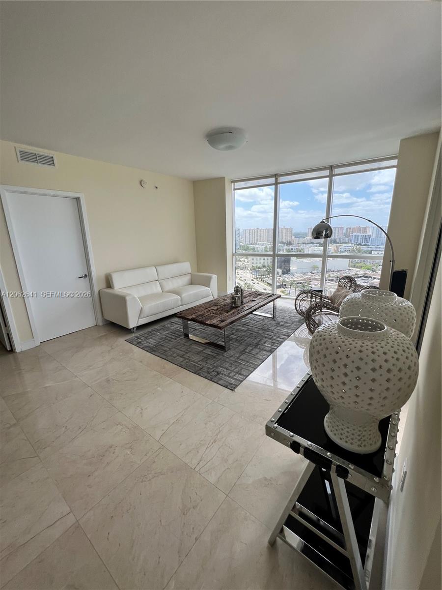 18201 Collins Avenue 1801a Property Photo 41