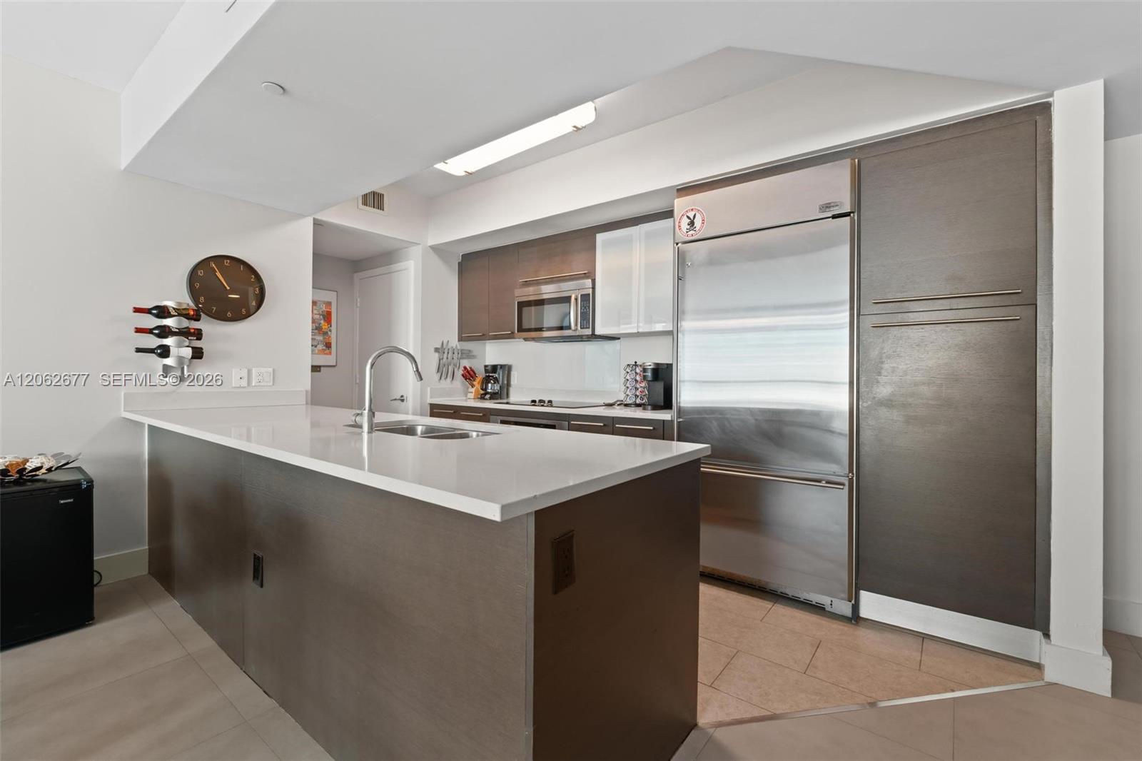 500 Brickell Avenue 1405 Property Photo 16
