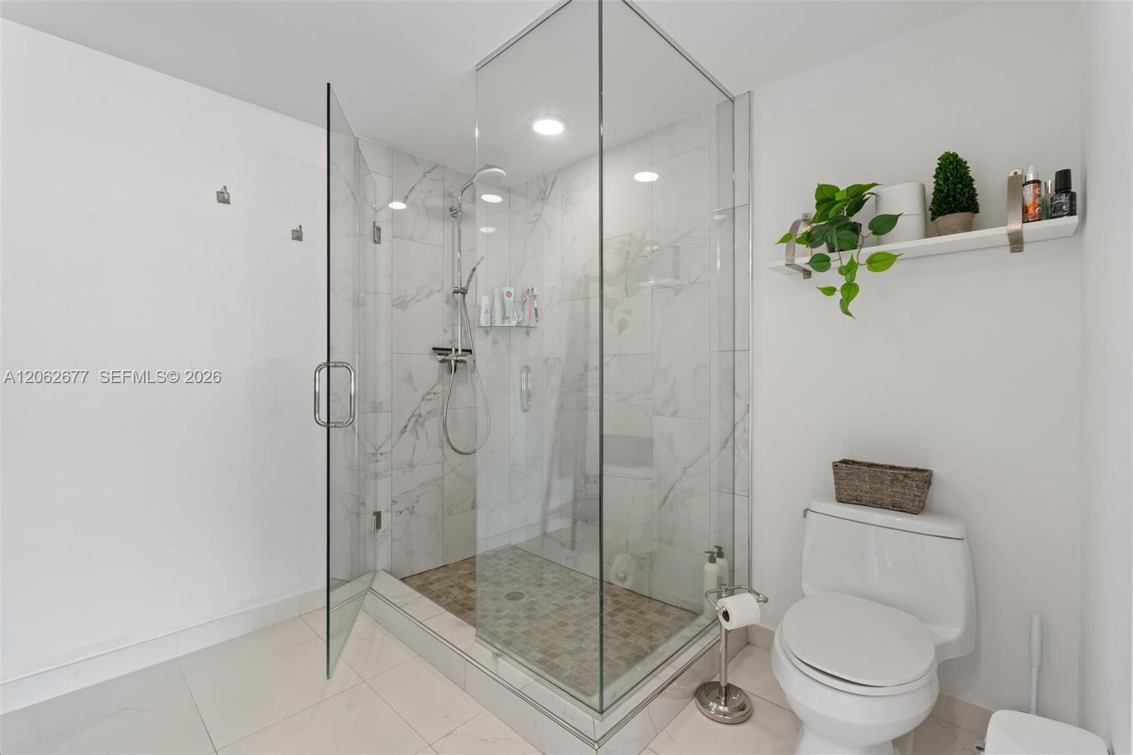 500 Brickell Avenue 1405 Property Photo 27