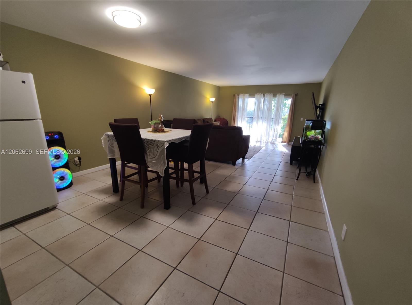 6301 N Fall Circle Drive 410 Property Photo 13