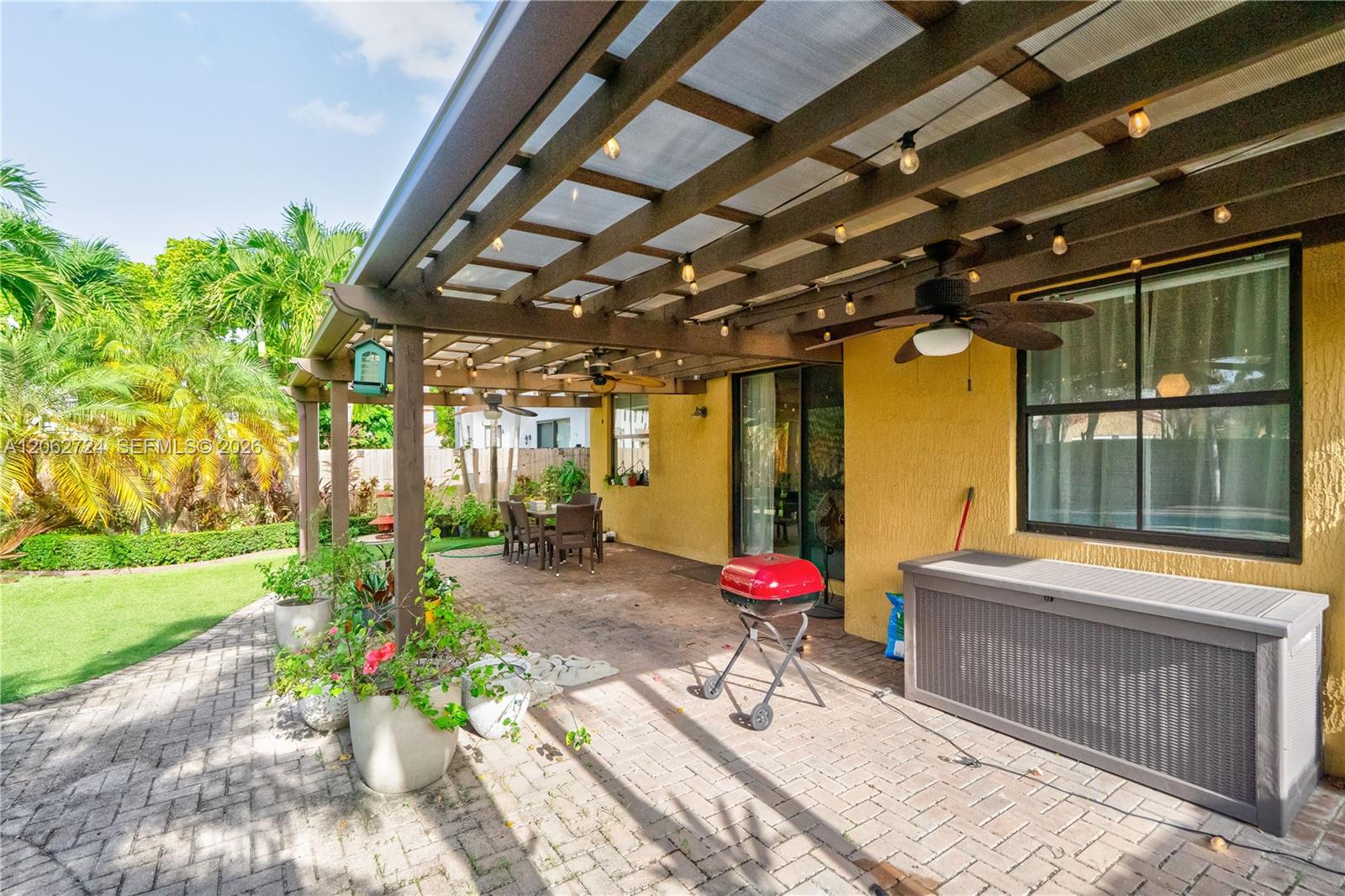 A12062724 Property Photo 26