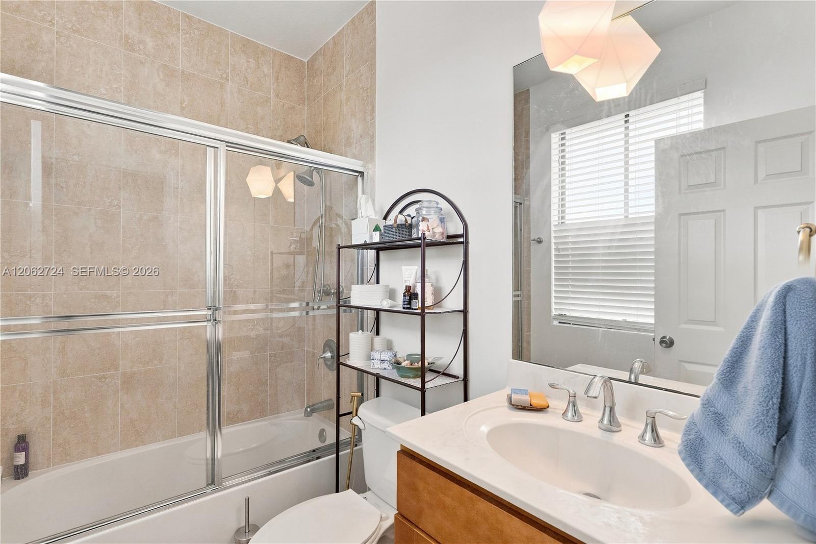 A12062724 Property Photo 53