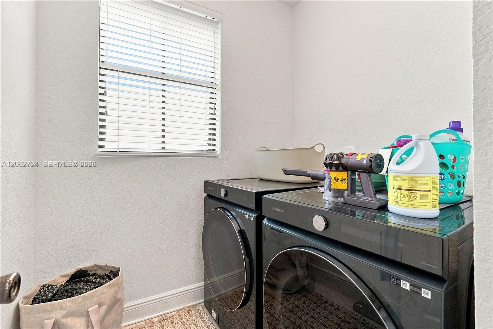 A12062724 Property Photo 59