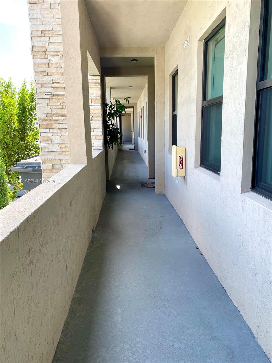 7805 Nw 104th Avenue 25 Property Photo 3