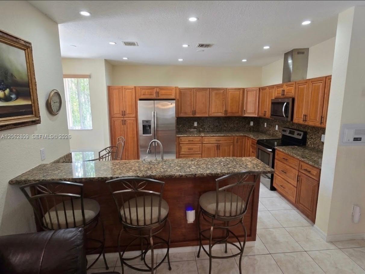 A12062809 Property Photo 8