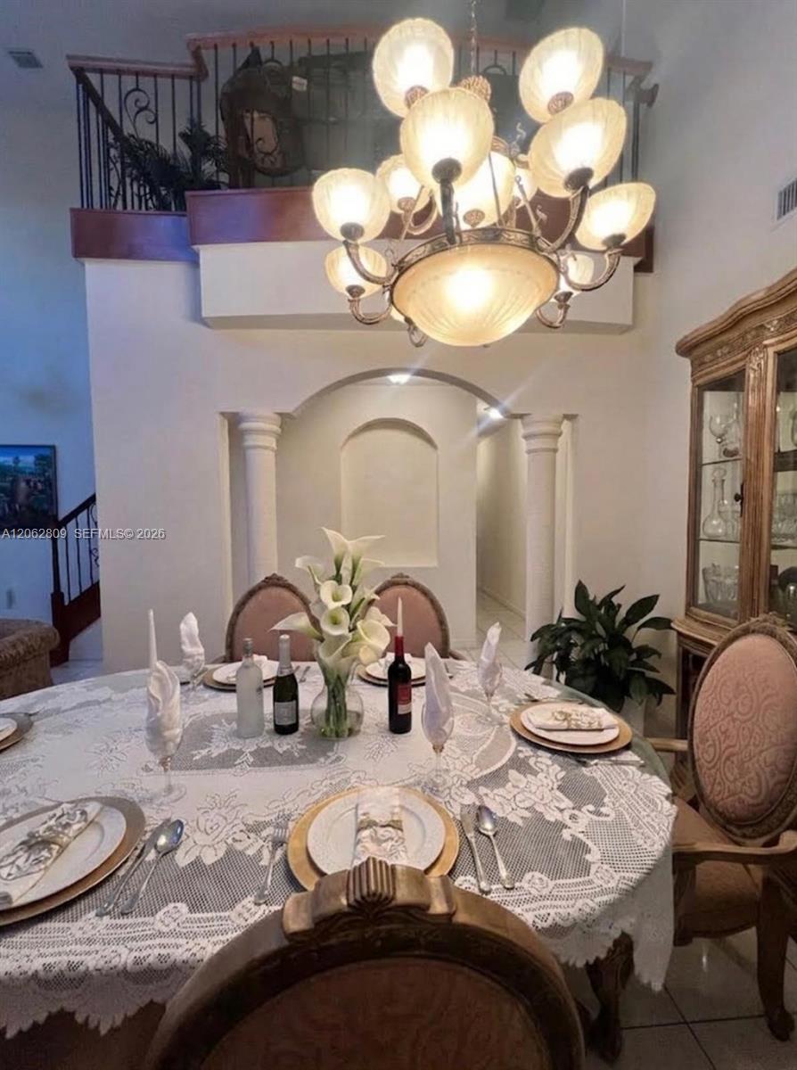 A12062809 Property Photo 25