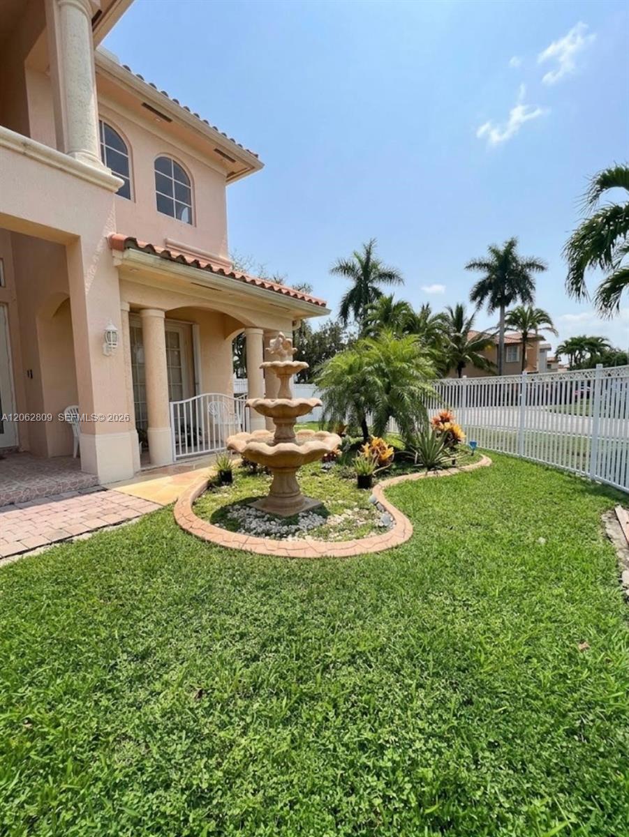 A12062809 Property Photo 26
