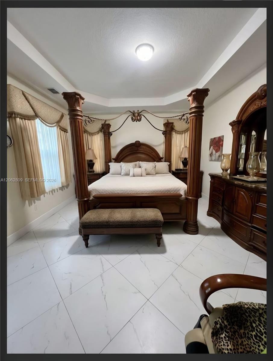 A12062809 Property Photo 29
