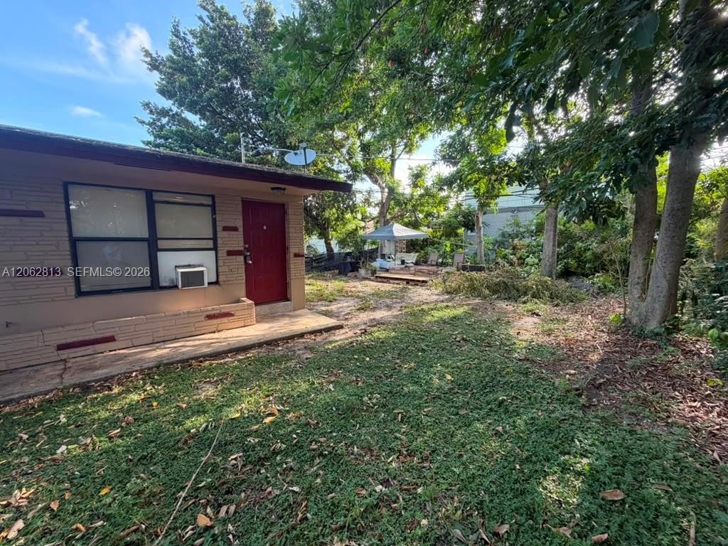 812 NW 4th Avenue 2 Property Photo 1