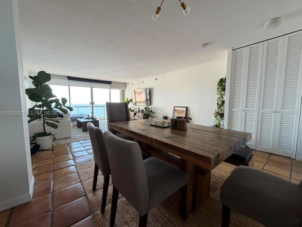 2451 Brickell Avenue 17u Property Photo 3