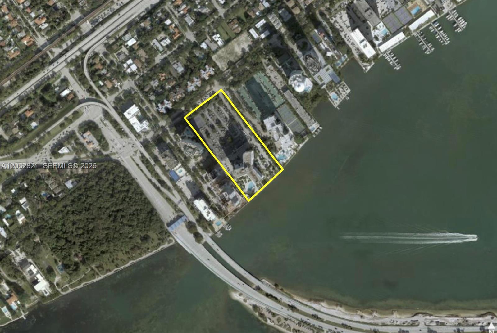 2451 Brickell Avenue 17u Property Photo 9