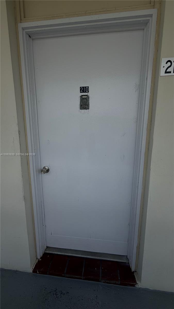 3000 Marcos Drive P210 Property Photo 20