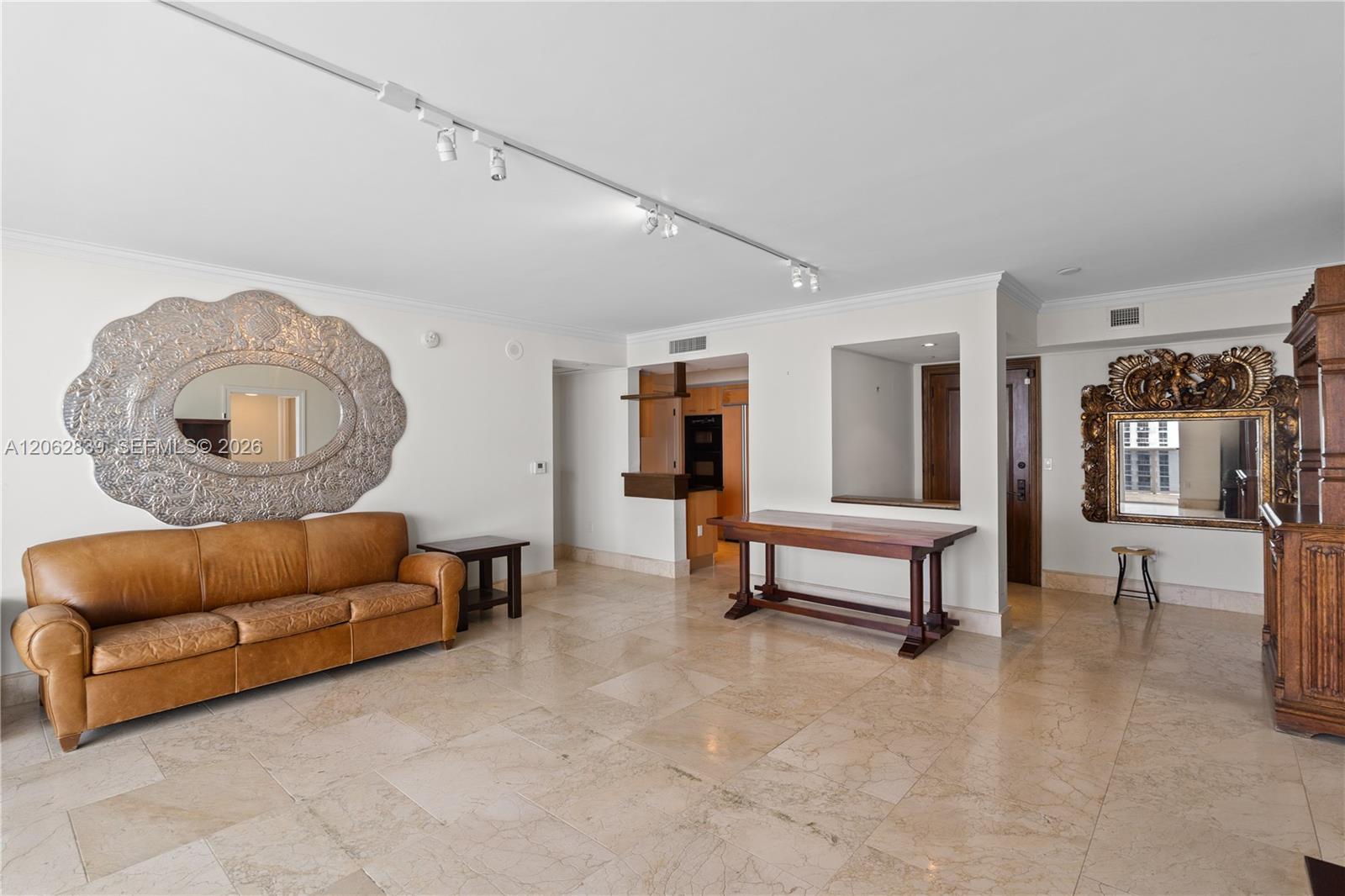 18911 Collins Avenue 2103 Property Photo 9