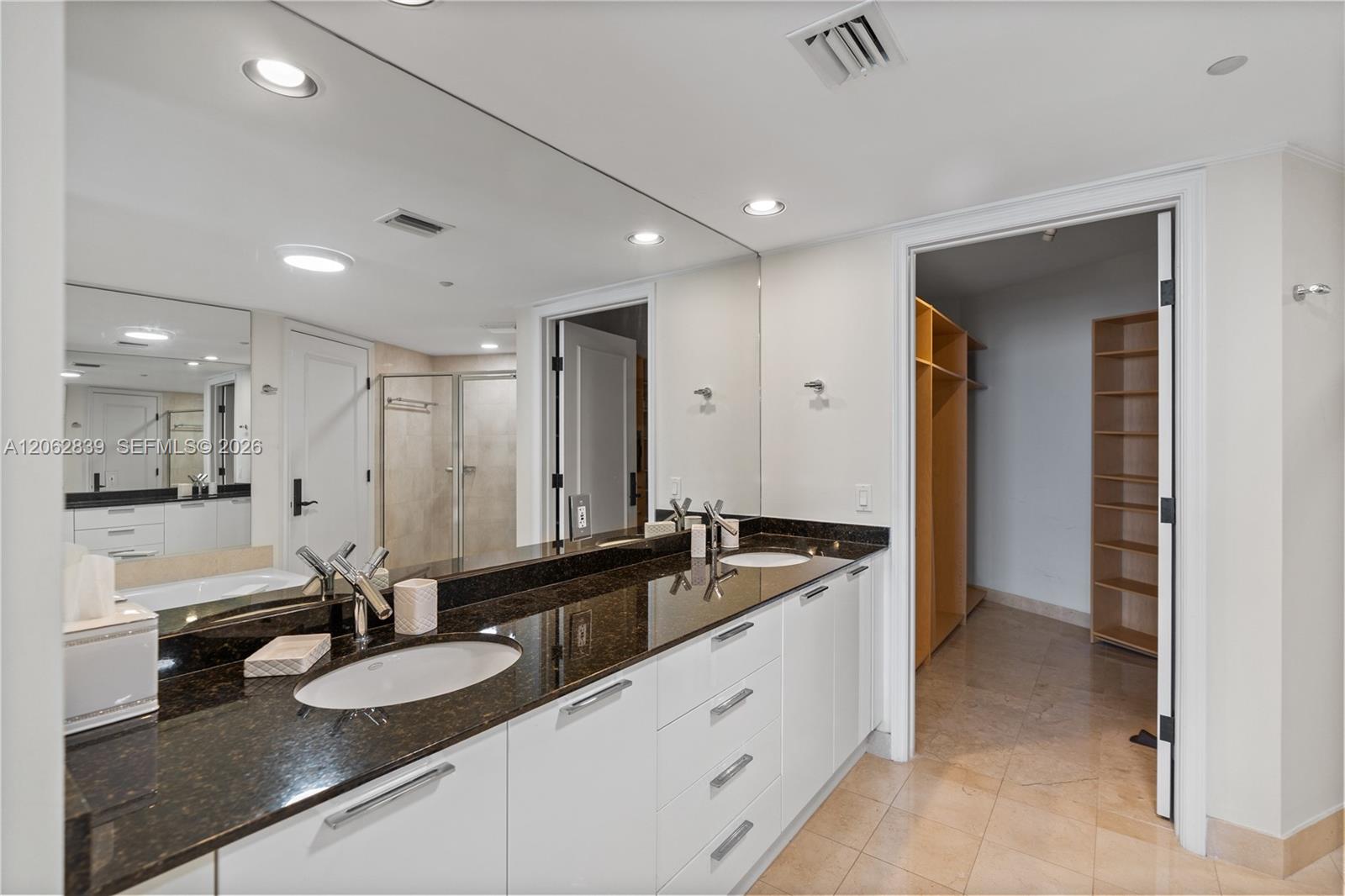 18911 Collins Avenue 2103 Property Photo 22