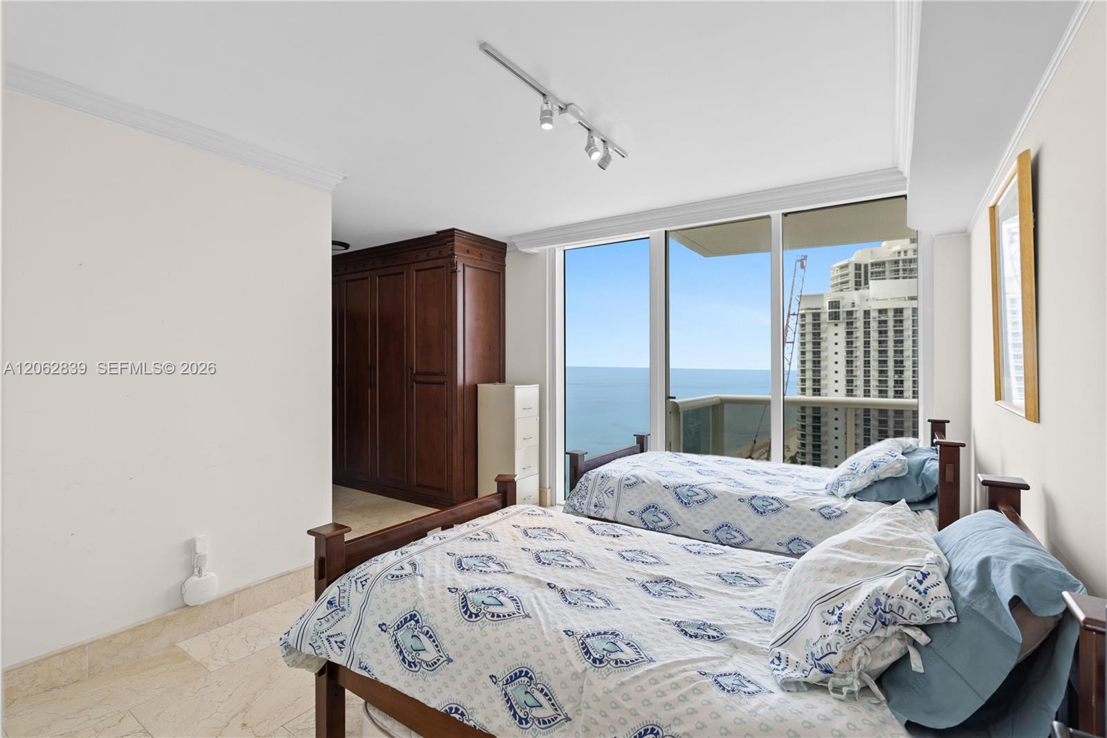 18911 Collins Avenue 2103 Property Photo 33
