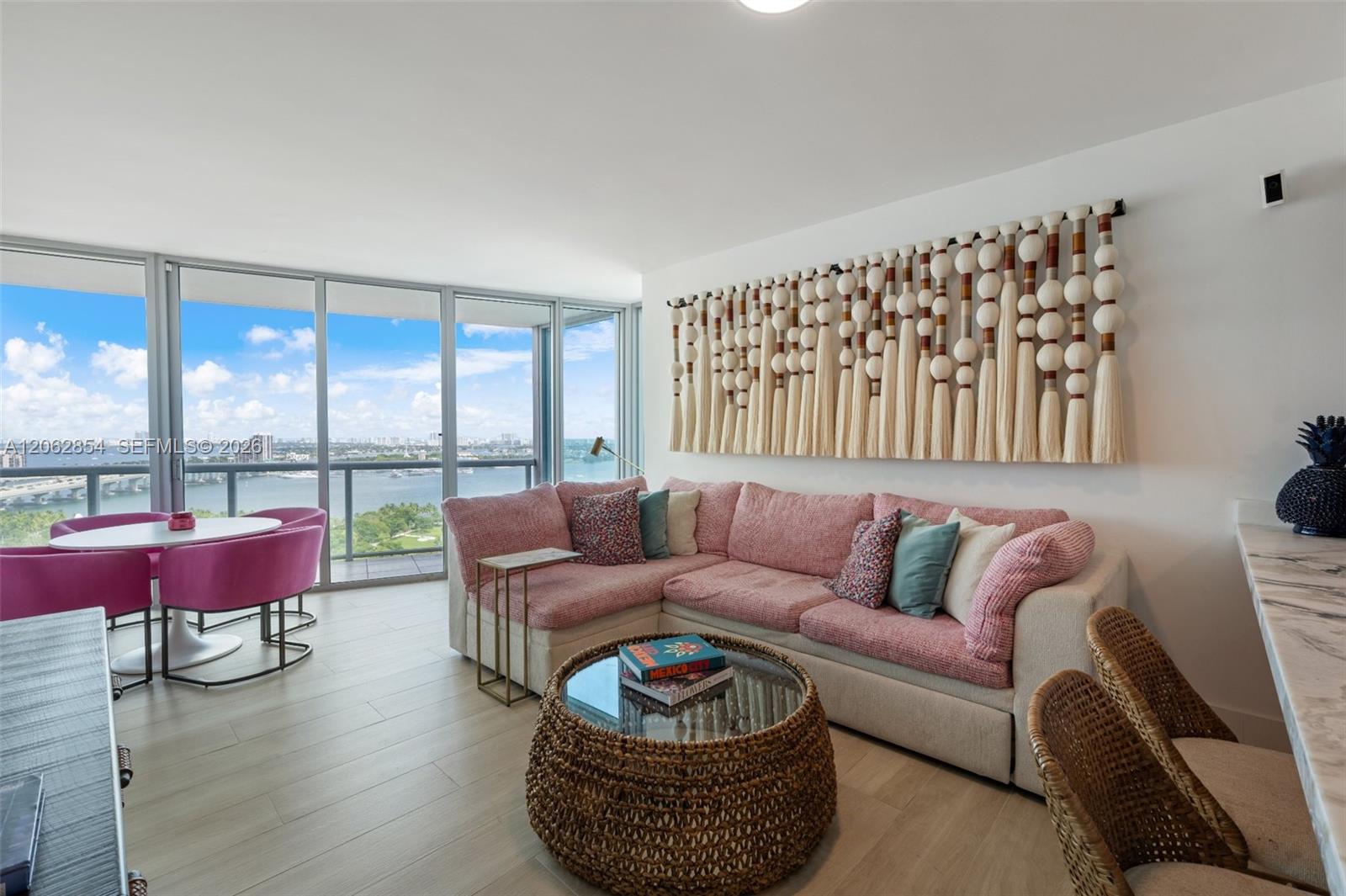 888 Biscayne Boulevard 2009 Property Photo 2