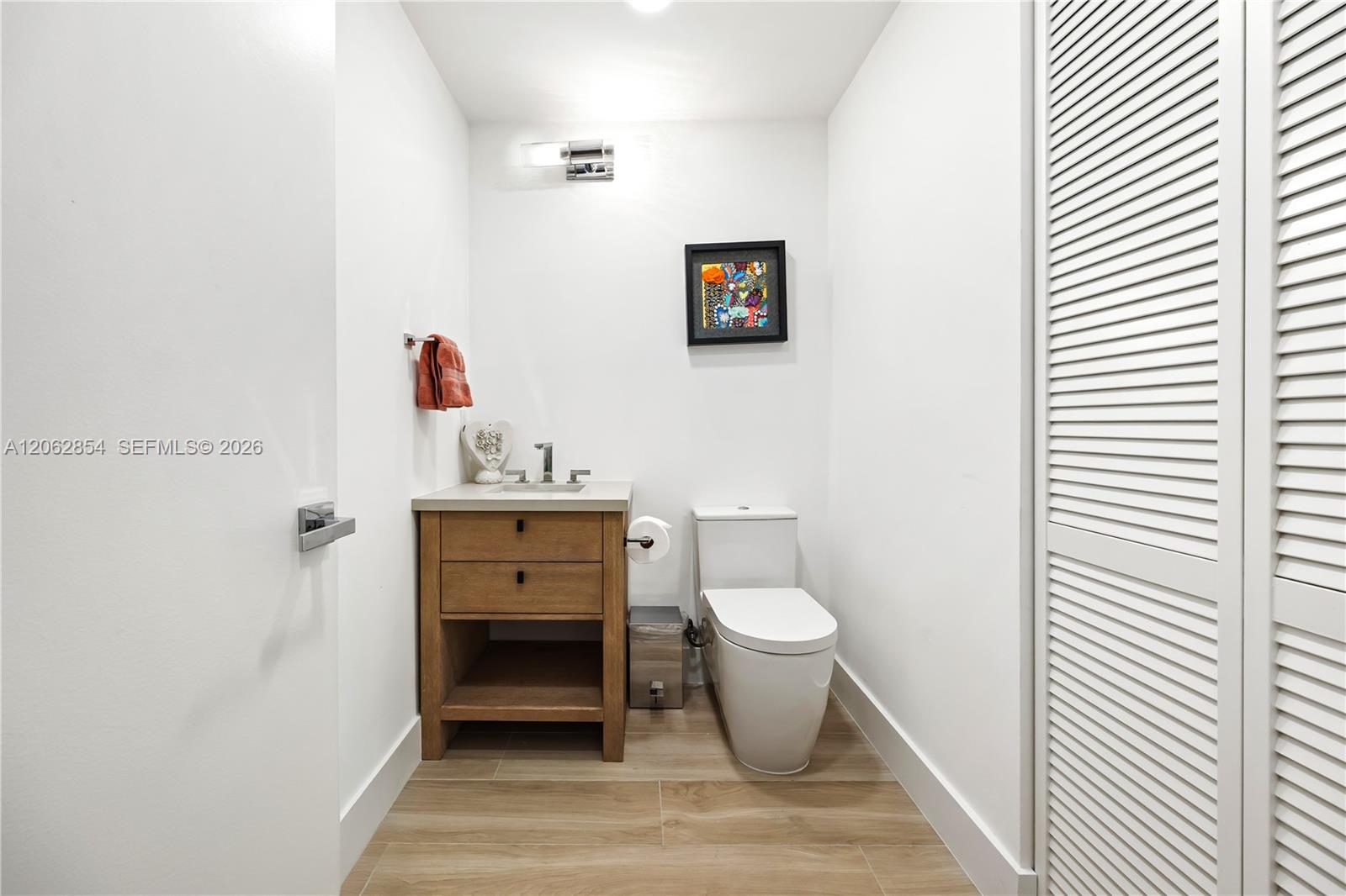 888 Biscayne Boulevard 2009 Property Photo 12