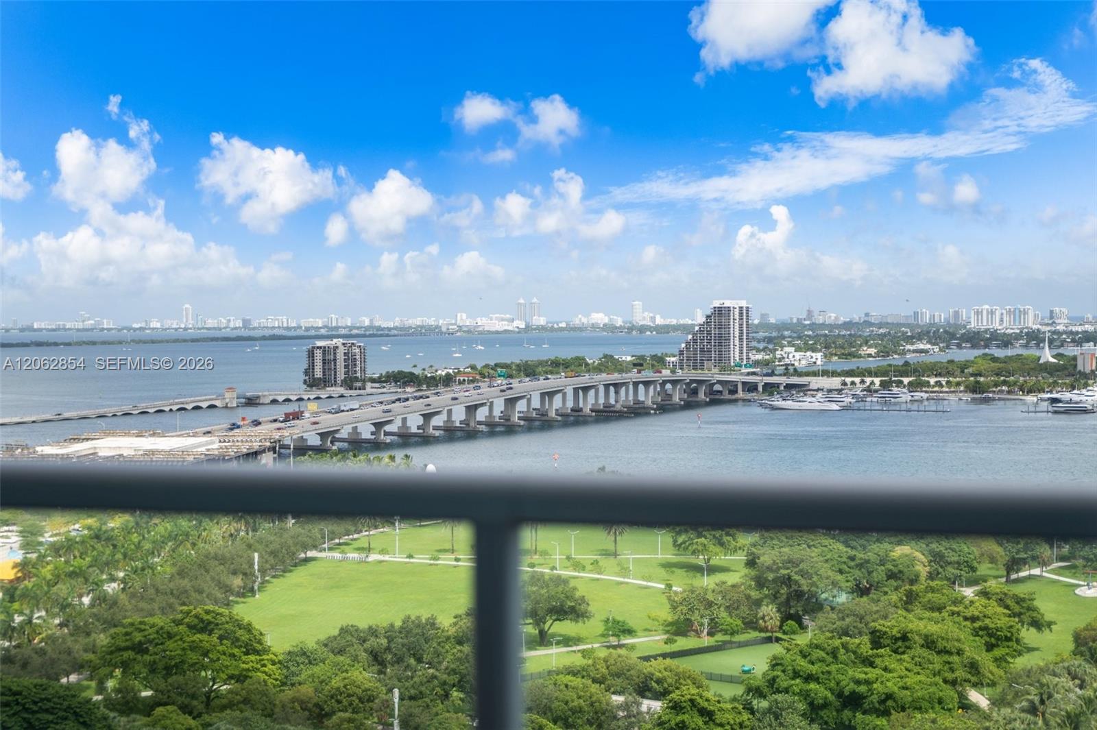 888 Biscayne Boulevard 2009 Property Photo 16