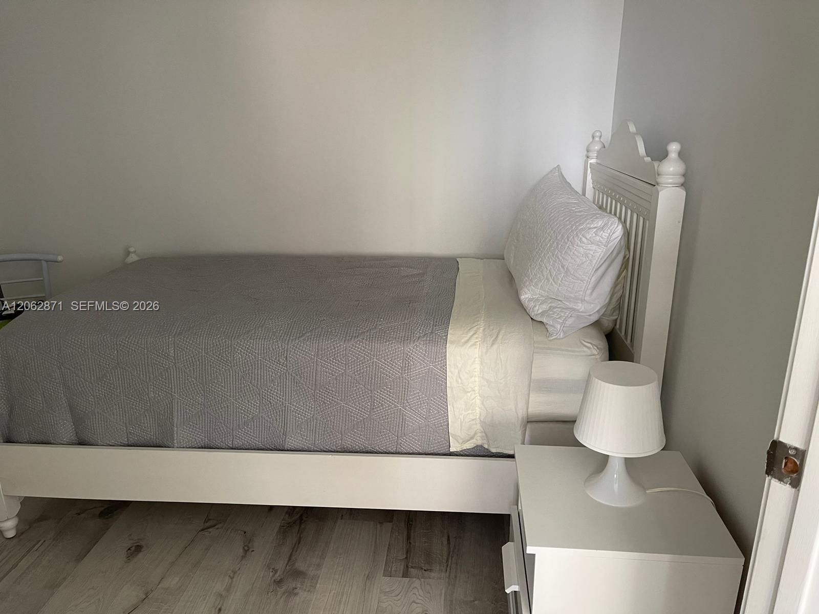 A12062871 Property Photo 5