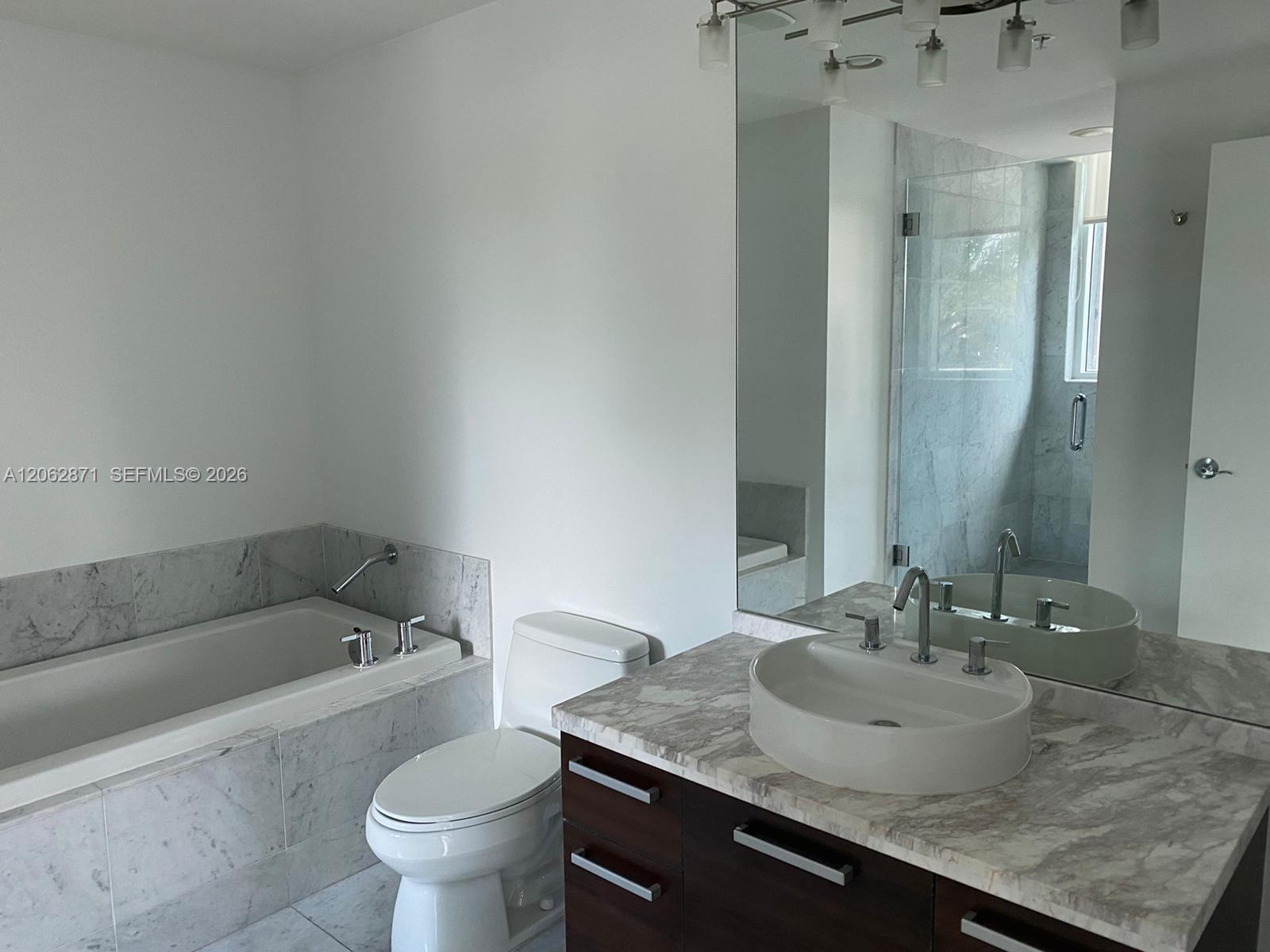 A12062871 Property Photo 8