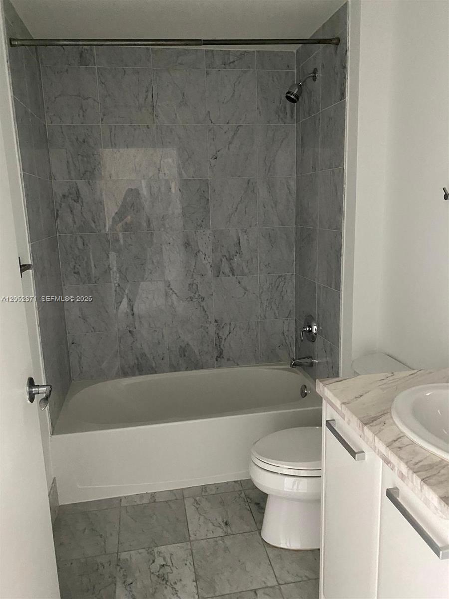 A12062871 Property Photo 15