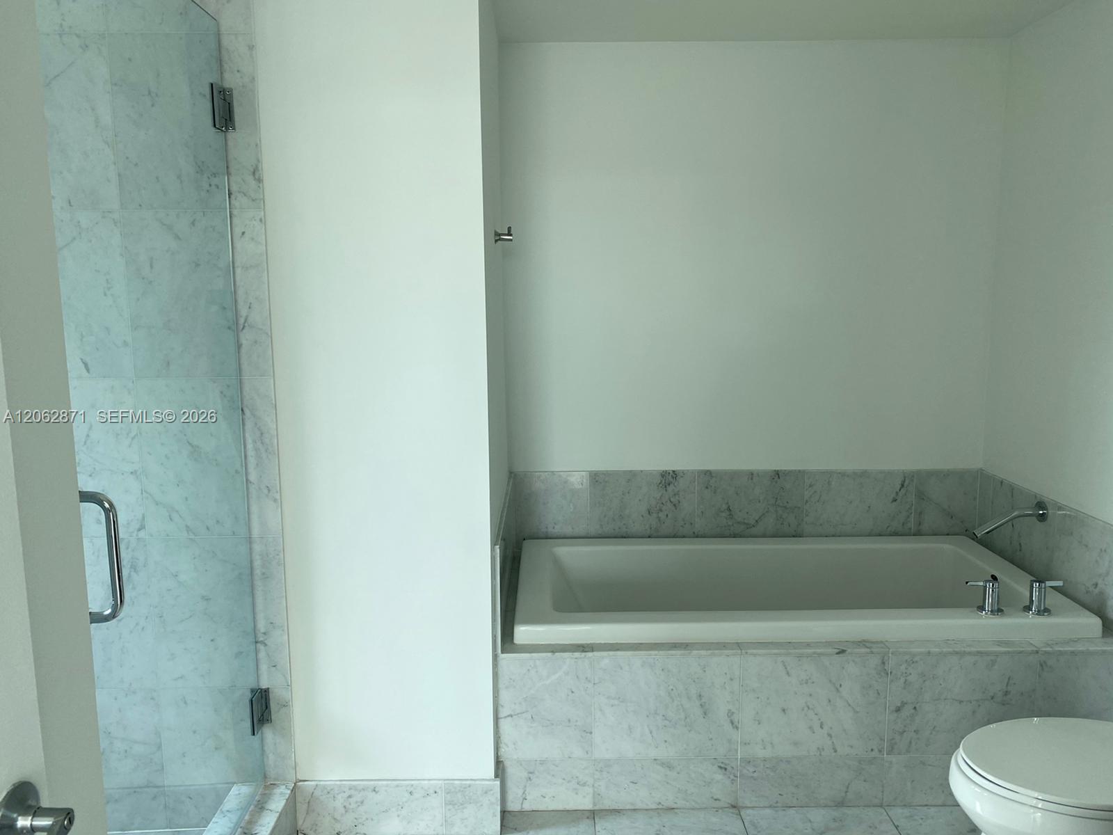 A12062871 Property Photo 27