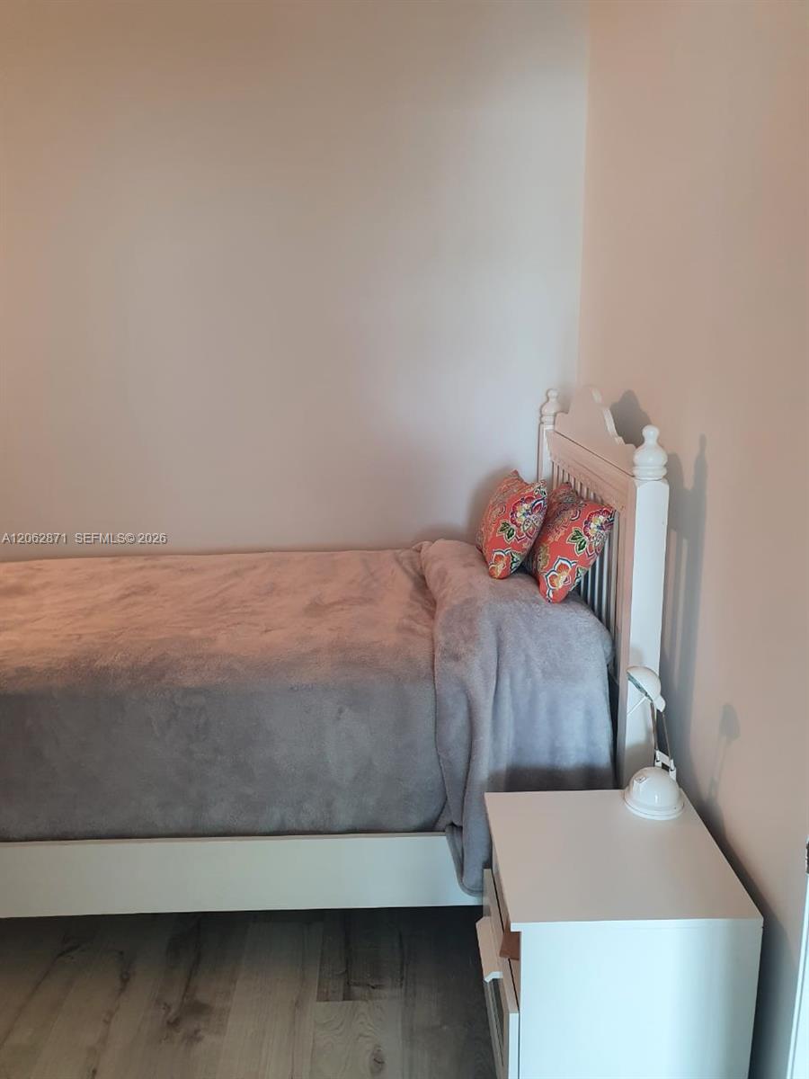 A12062871 Property Photo 42