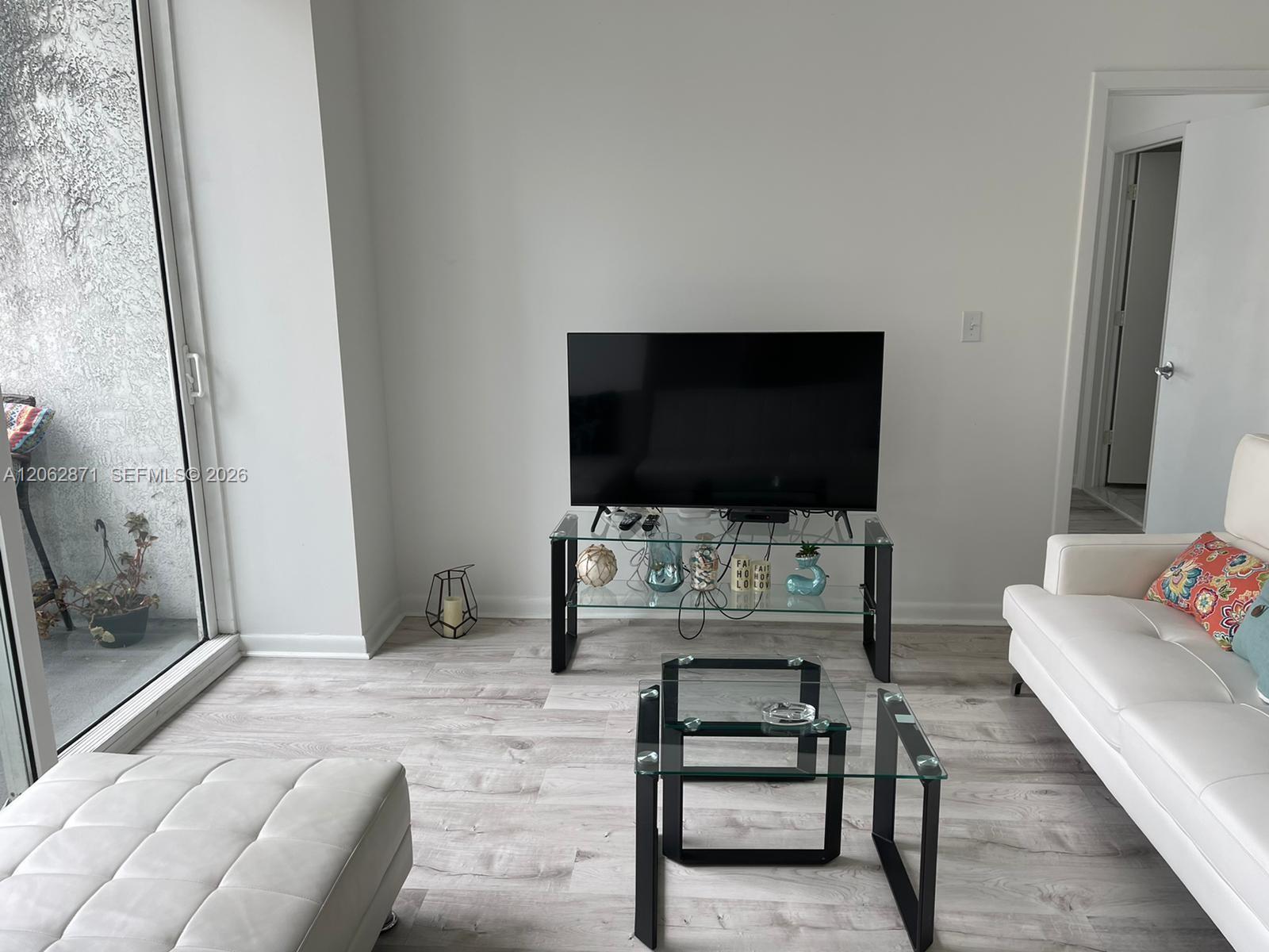 A12062871 Property Photo 63