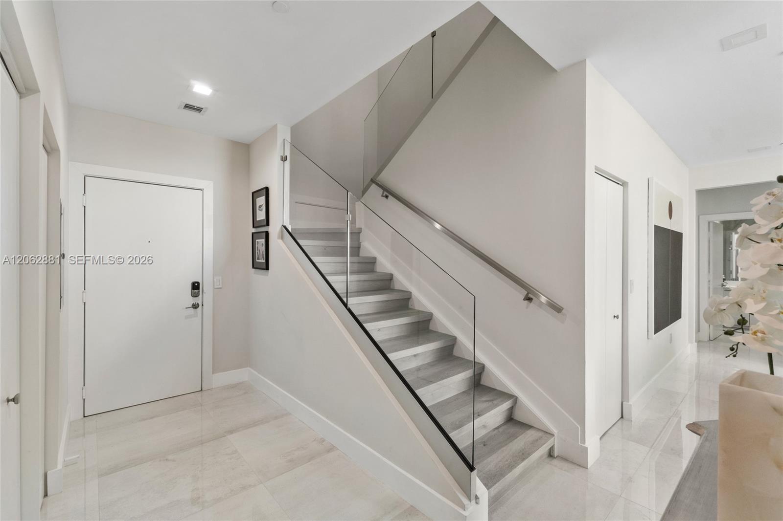 950 Brickell Bay Drive 5507 Property Photo 8