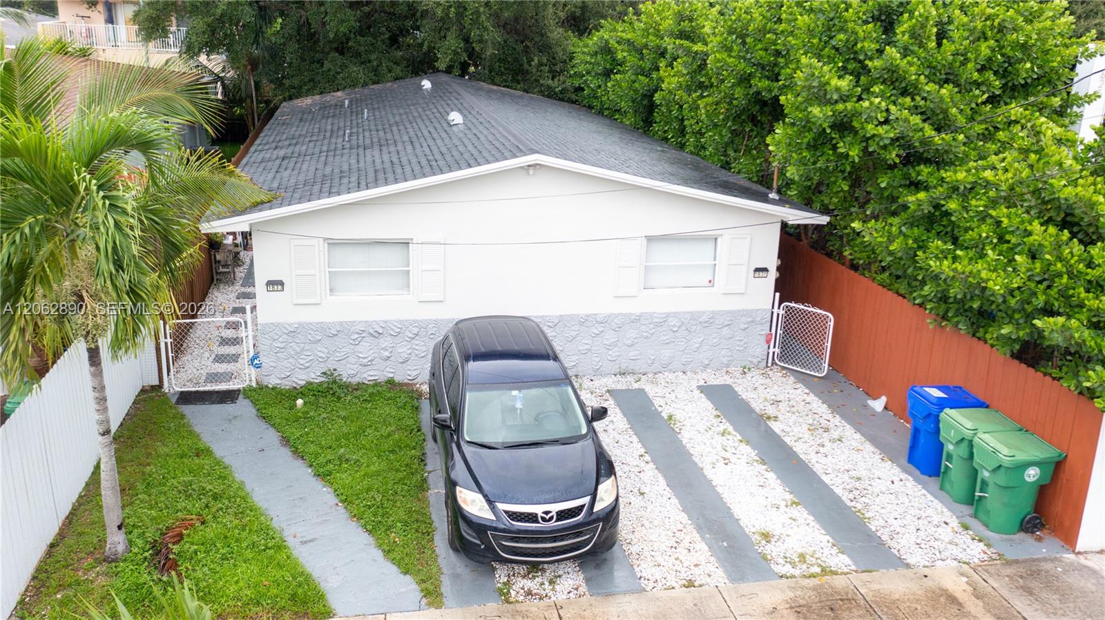 1831 Nw 41st Street Property Photo 1