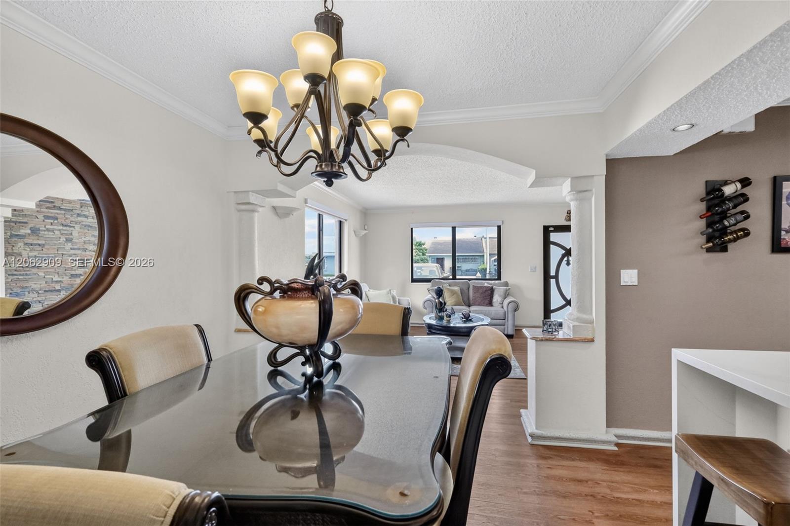 910 W 37th Street Property Photo 17
