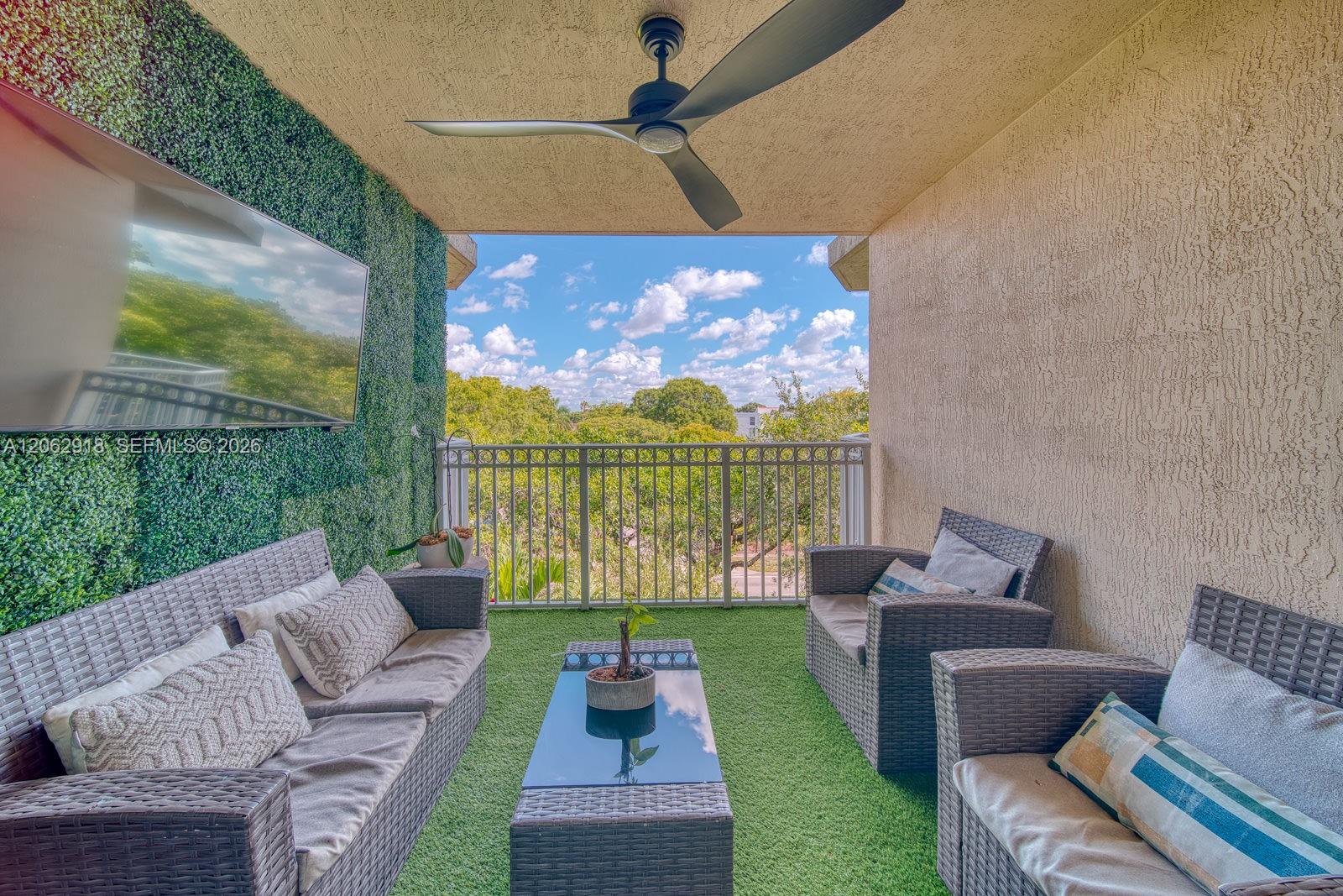 1650 Coral Way 510 Property Photo 3