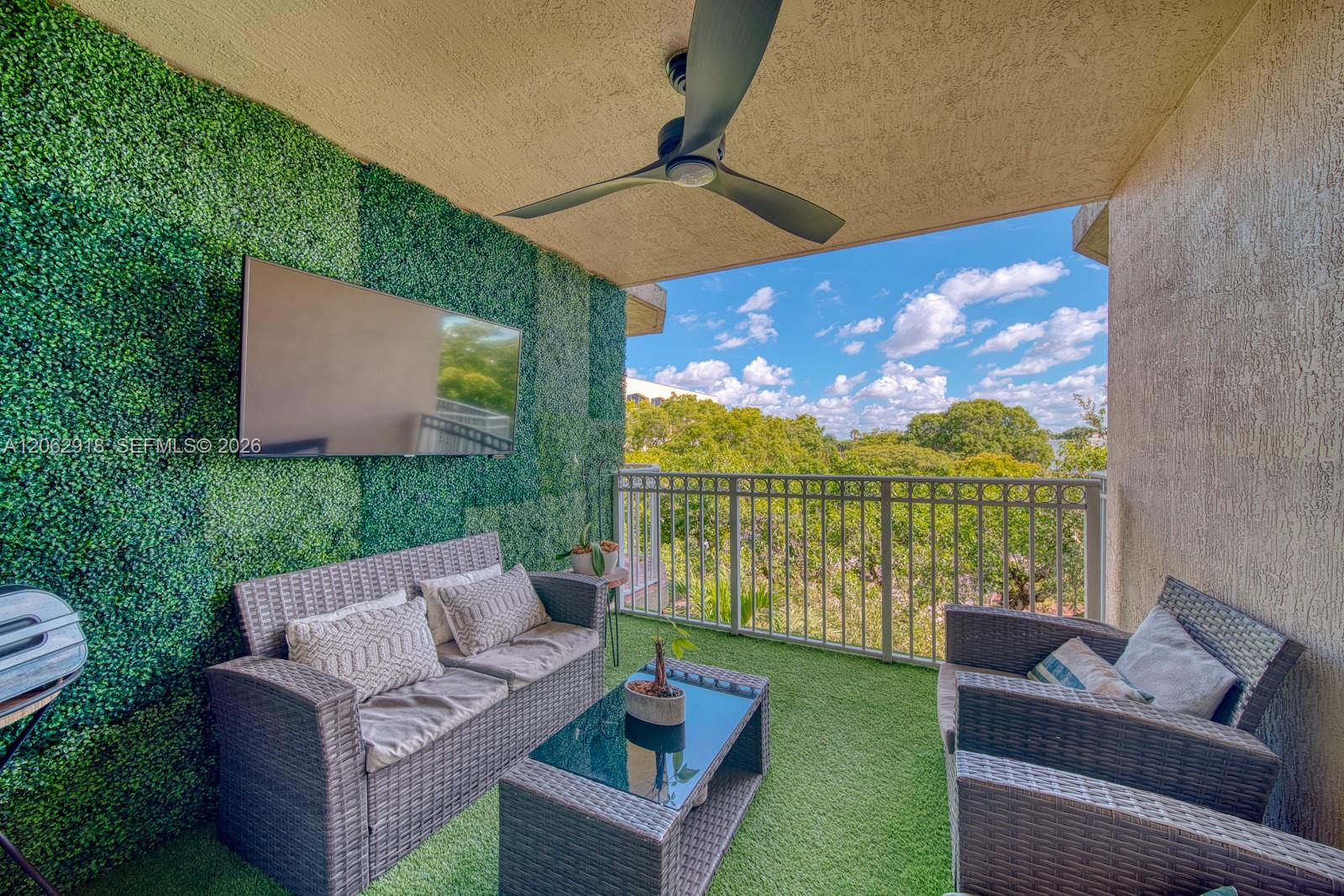 1650 Coral Way 510 Property Photo 20