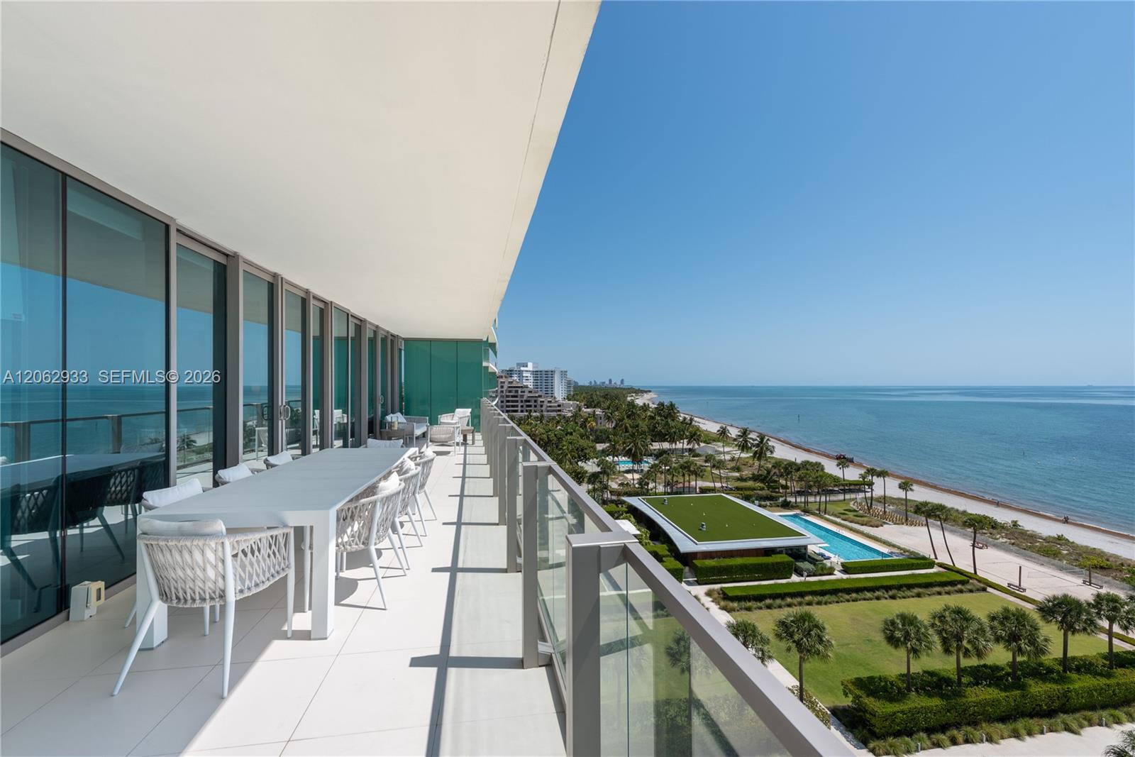 360 Ocean Drive 904s Property Photo 3