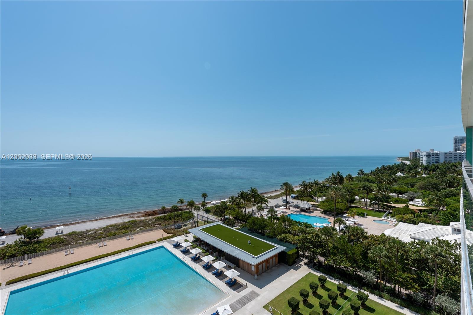 360 Ocean Drive 904s Property Photo 27