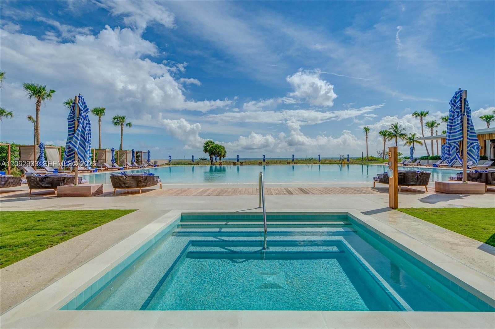 360 Ocean Drive 904s Property Photo 33
