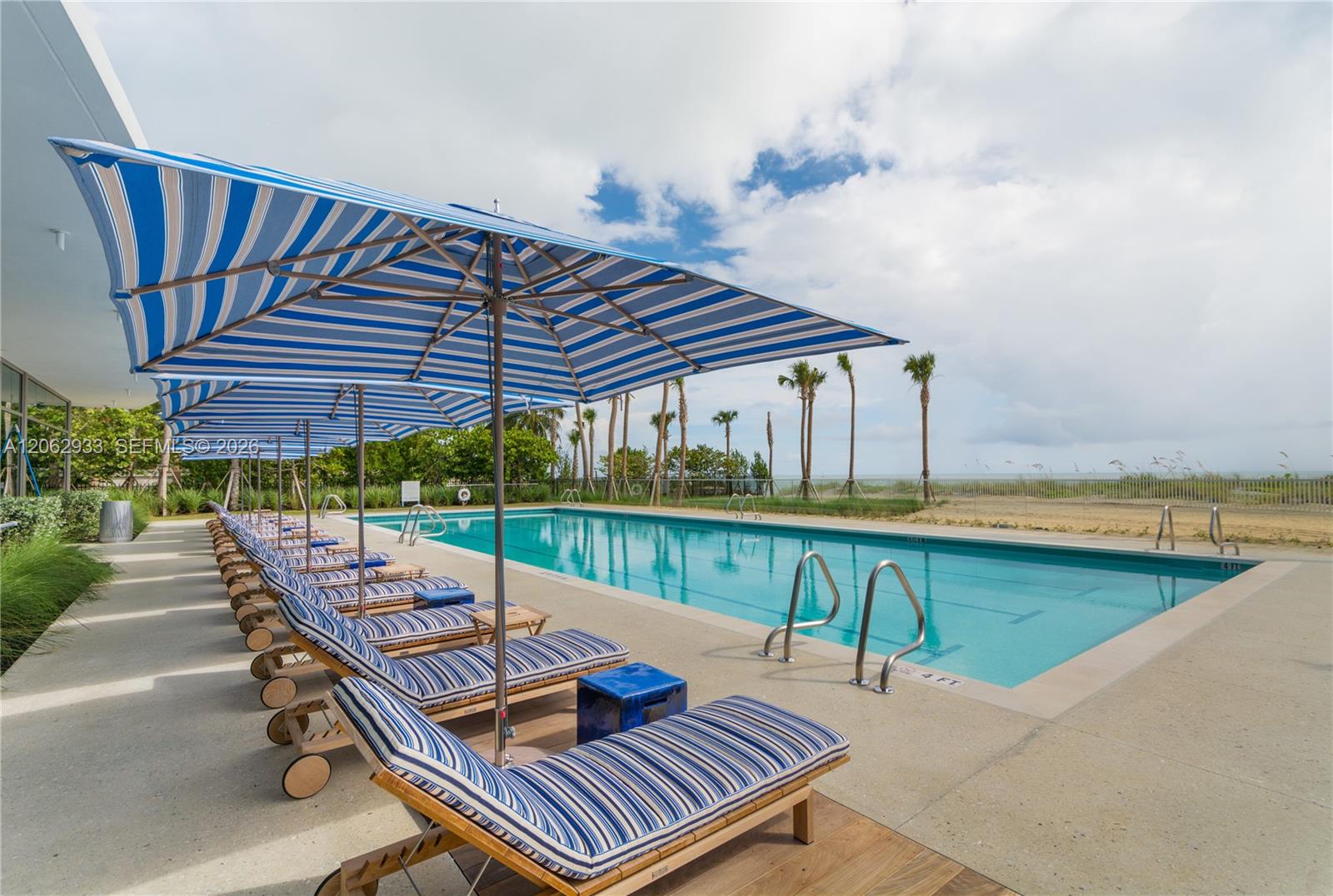 360 Ocean Drive 904s Property Photo 35