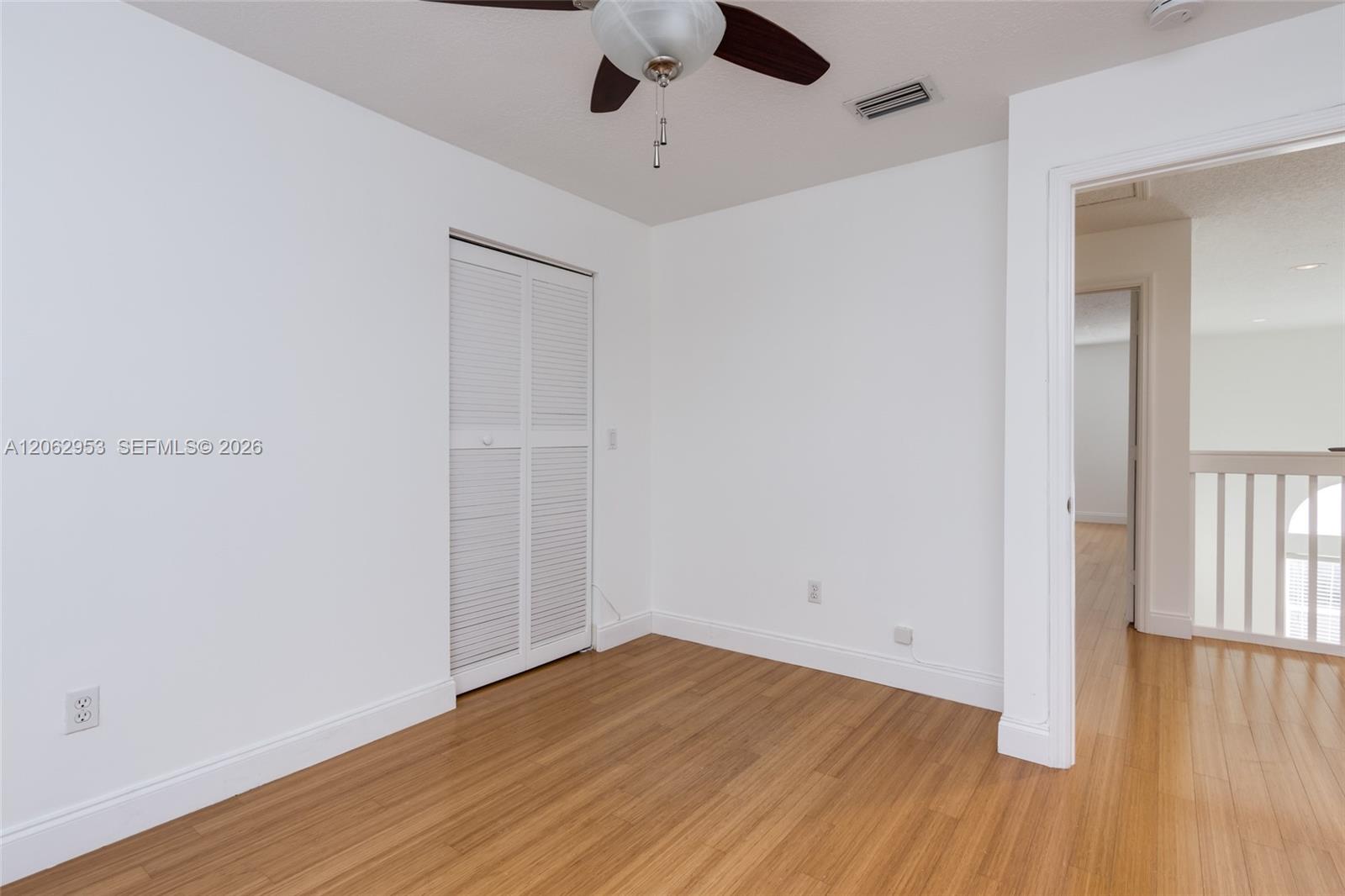 1540 N Trafalgar Circle Property Photo 17