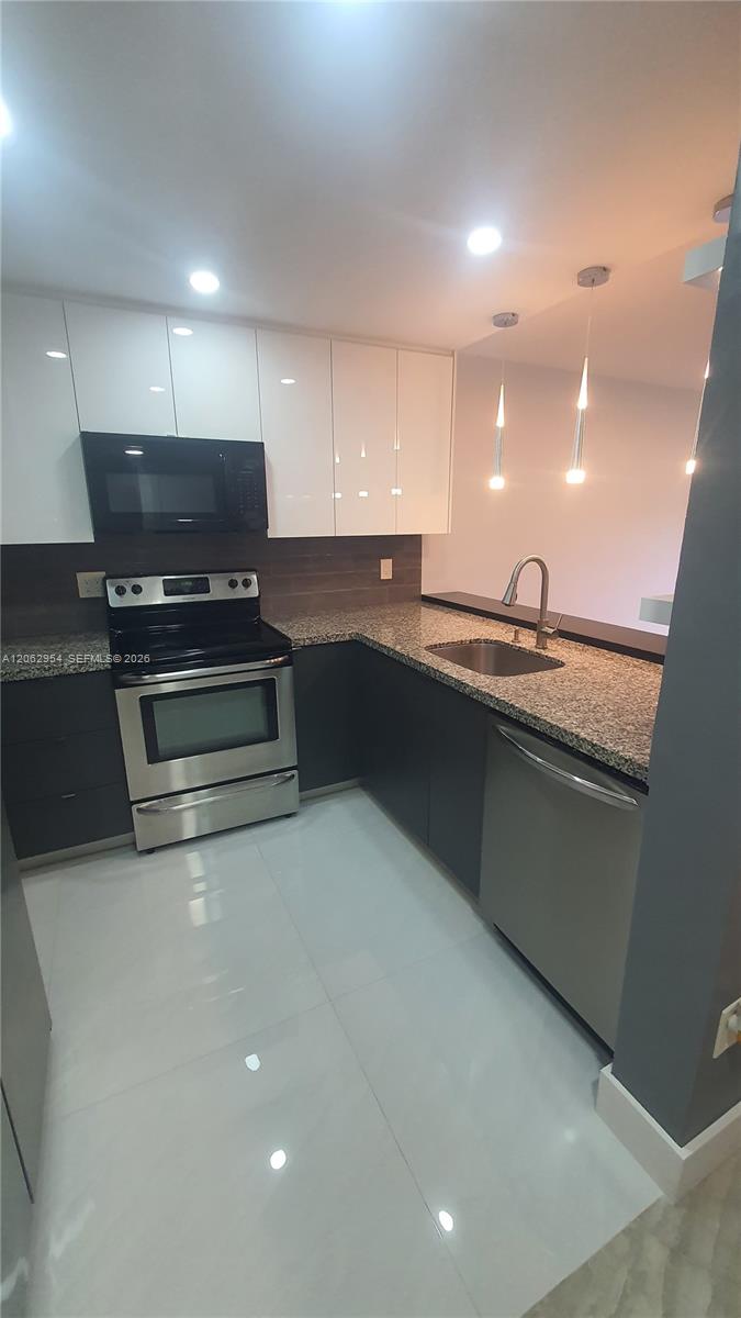 A12062954 Property Photo 1