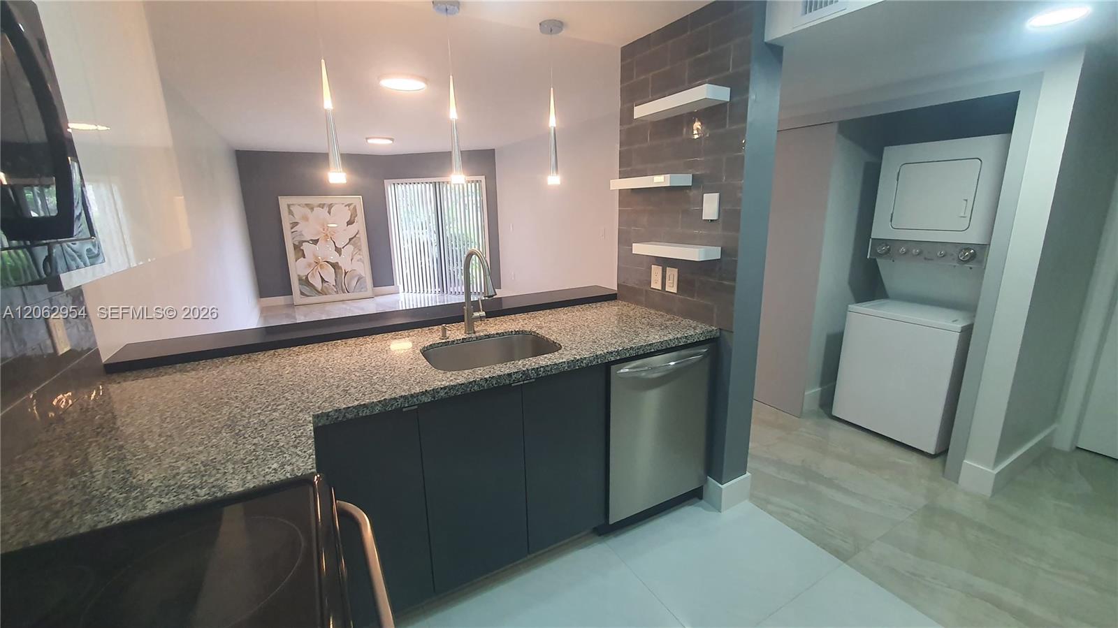 A12062954 Property Photo 2