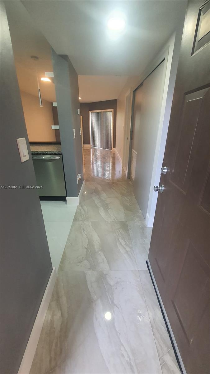 A12062954 Property Photo 7