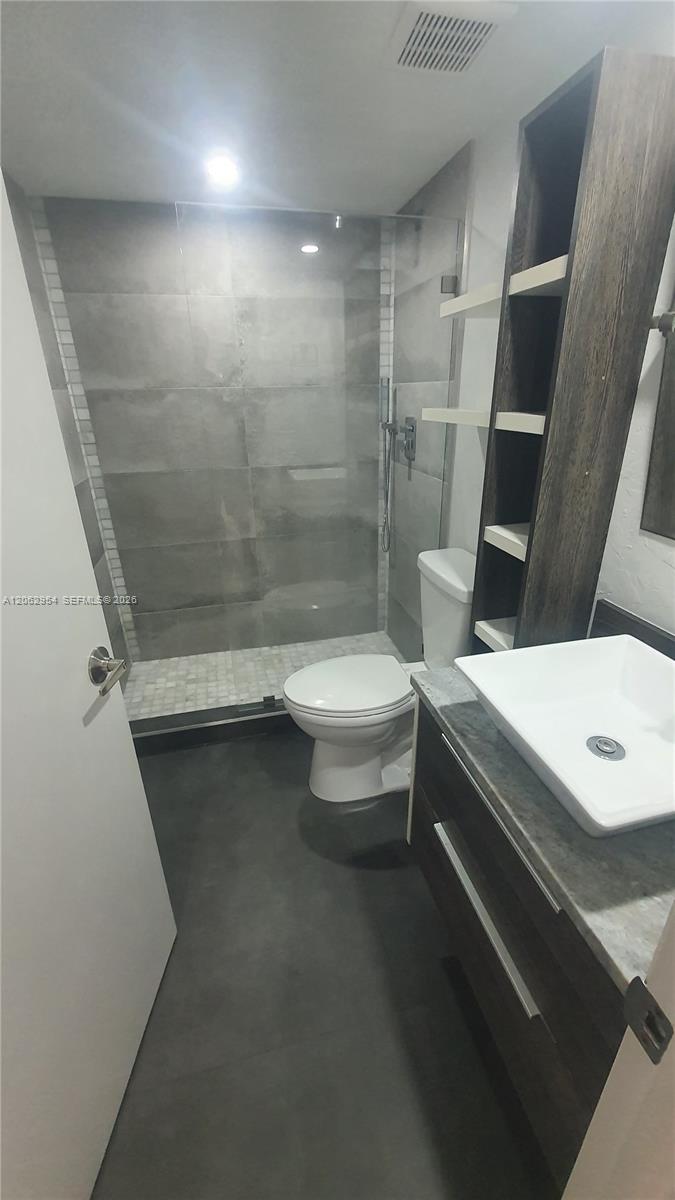 A12062954 Property Photo 8