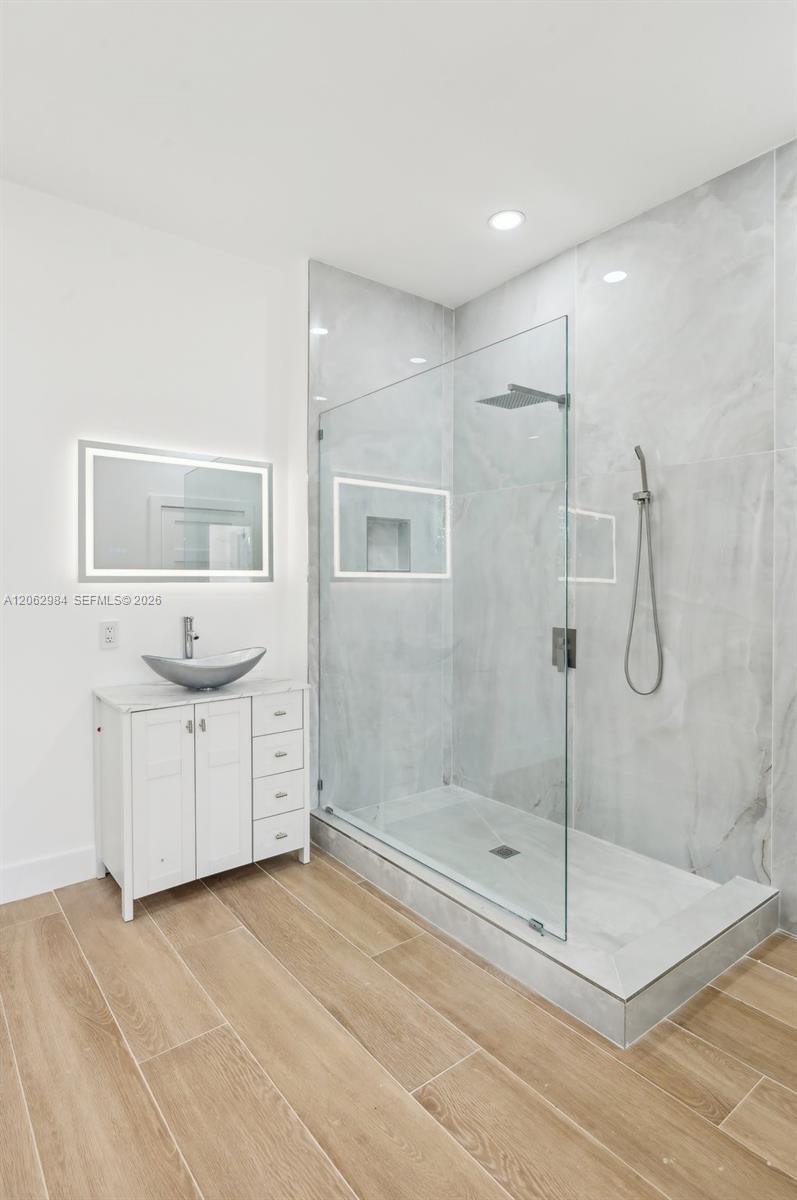 2001 Sw 23rd Avenue Property Photo 78