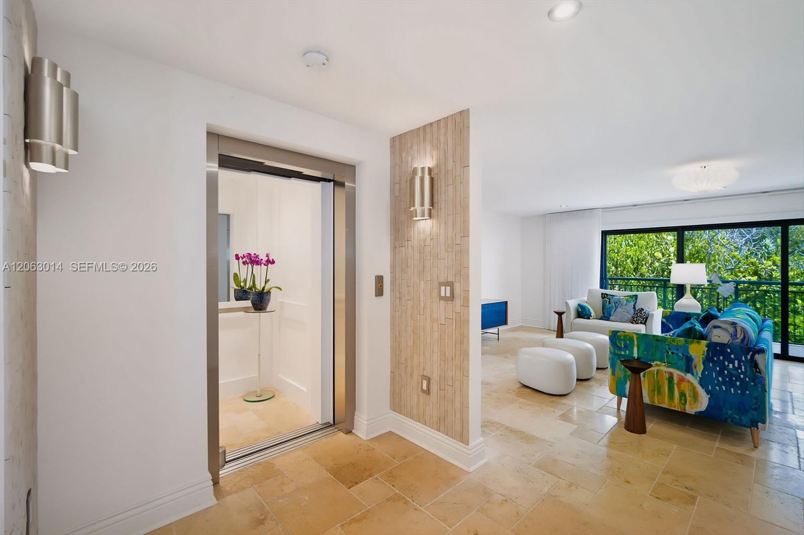 A12063014 Property Photo 24
