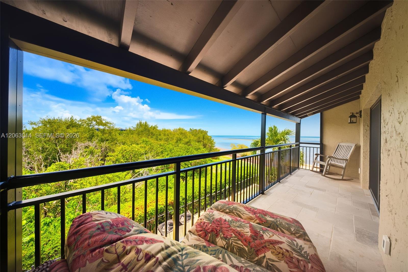 A12063014 Property Photo 41