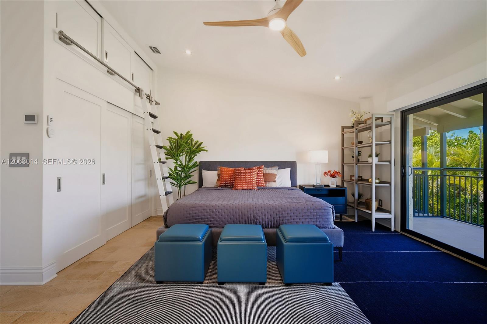 A12063014 Property Photo 64