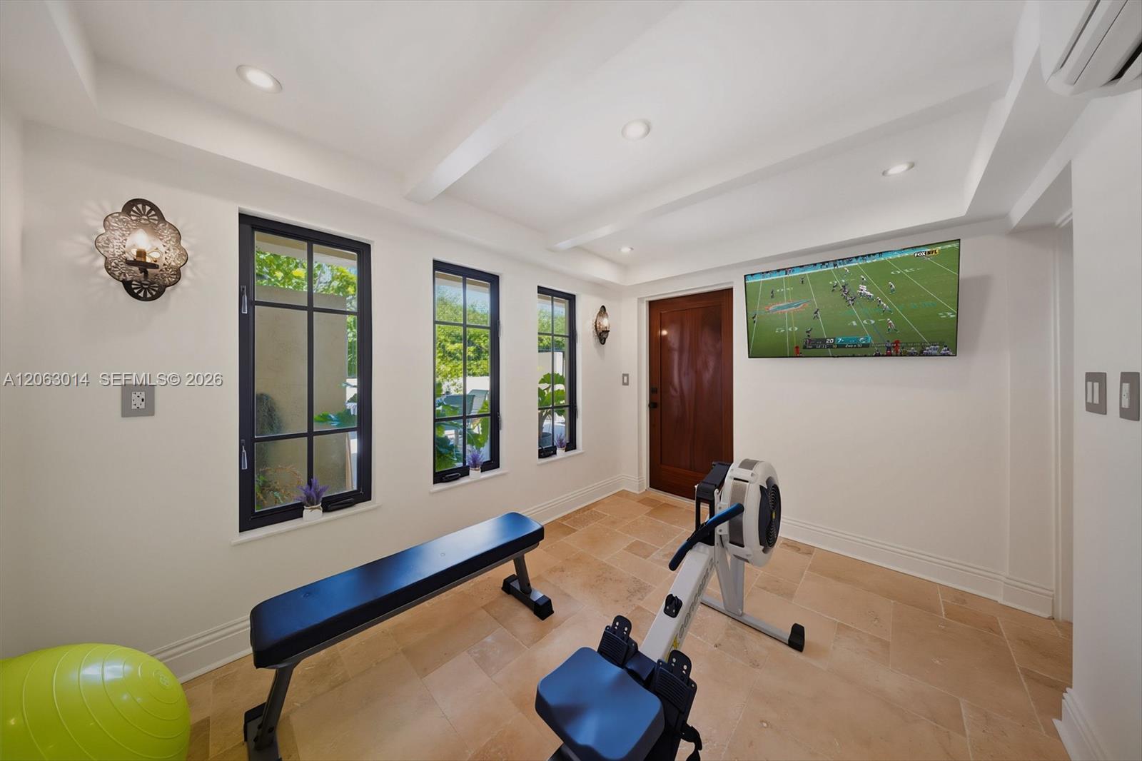 A12063014 Property Photo 76